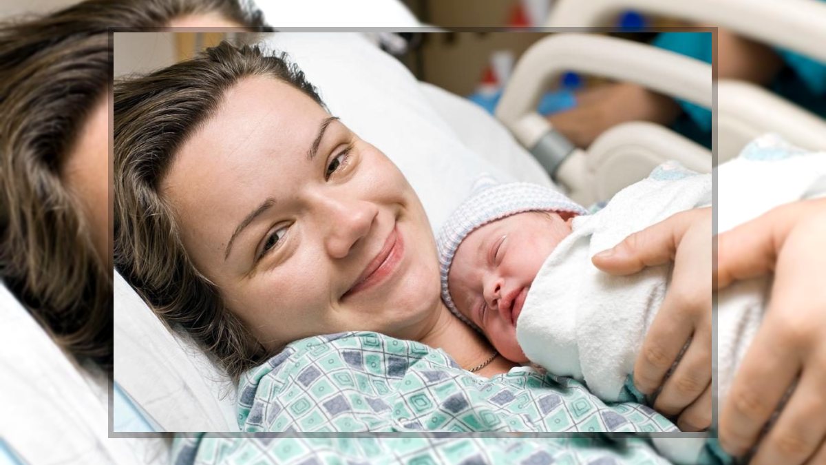 Tasi83: A KÜLÖNÖS KISPAPA című novella illusztrációja a Múzsák Könyvtárában.