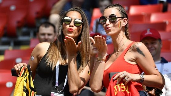 Tasi83: BEHÓDOLÁS OLASZ MÓDRA című novella illusztrációja a Múzsák Könyvtárában.