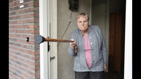 Tasi83: ÖNMAGUNK BÖRTÖNÉBE ZÁRVA című novella illusztrációja a Múzsák Könyvtárában.