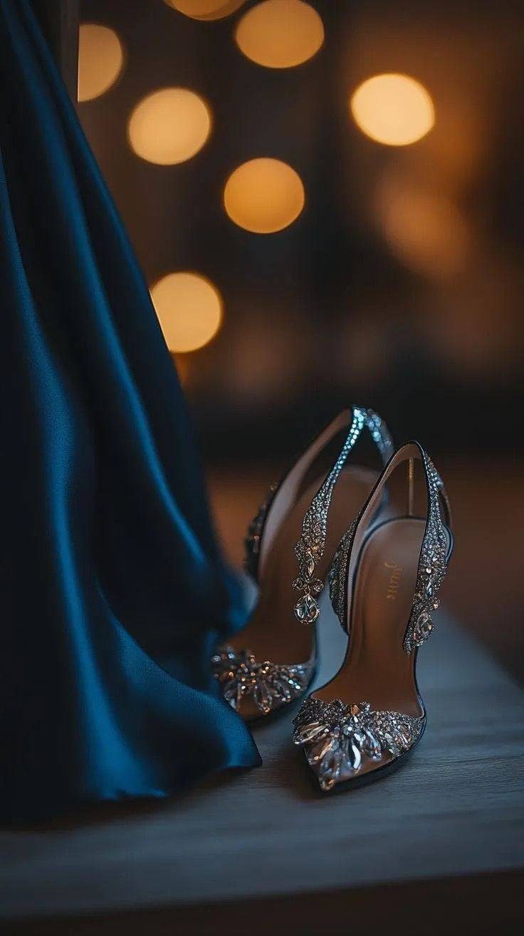 Buglyó Juliánna: A szépség áramoltatása (százszavas) című novella illusztrációja a Múzsák Könyvtárában.